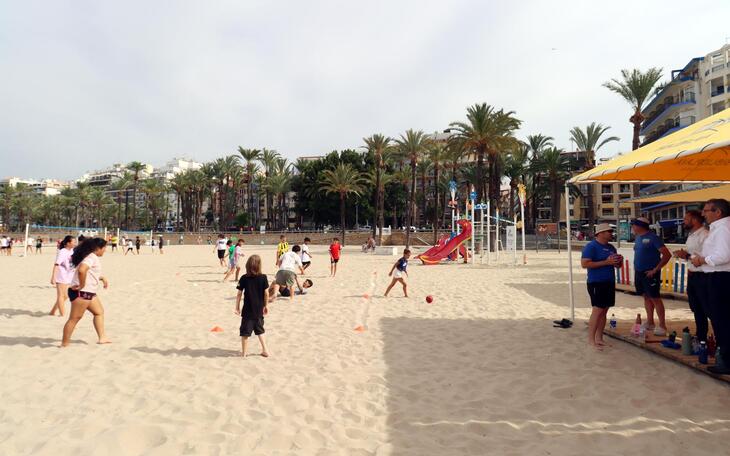 Benidorm acerca los deportes náuticos a más de 600 alumnos de Primaria en la ‘Semana Azul’